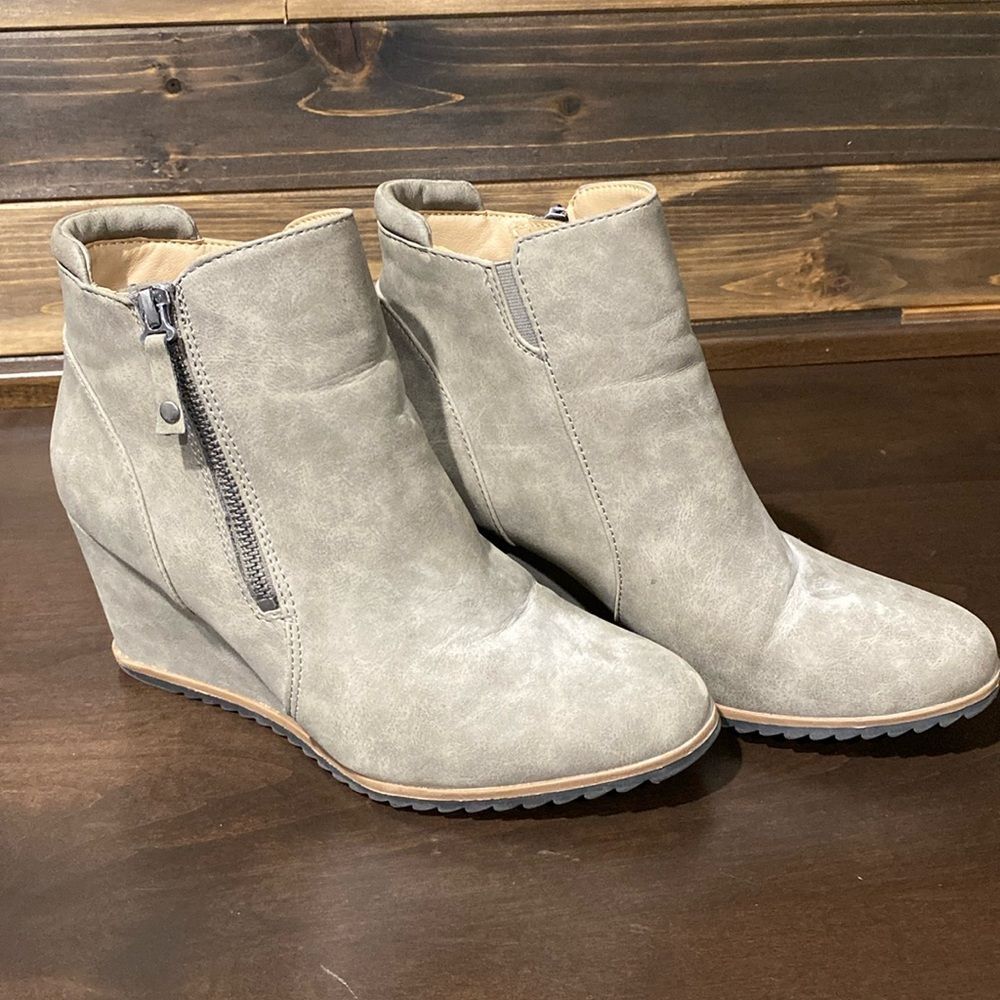 SOUL Naturalizer Haley Women's Wedge Ankle Boots Size 8.5